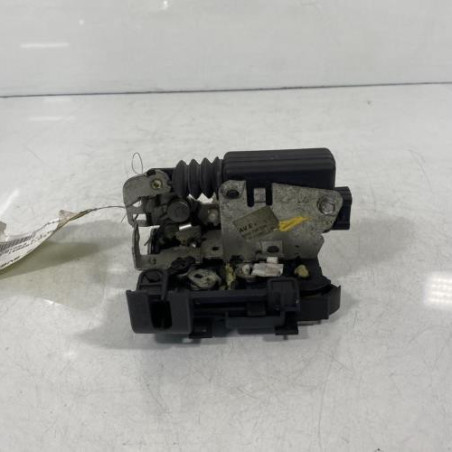 Serrure avant droit DACIA SANDERO 1