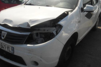 Serrure avant droit DACIA SANDERO 1
