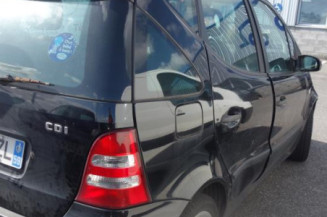 Pare choc avant MERCEDES CLASSE A 168