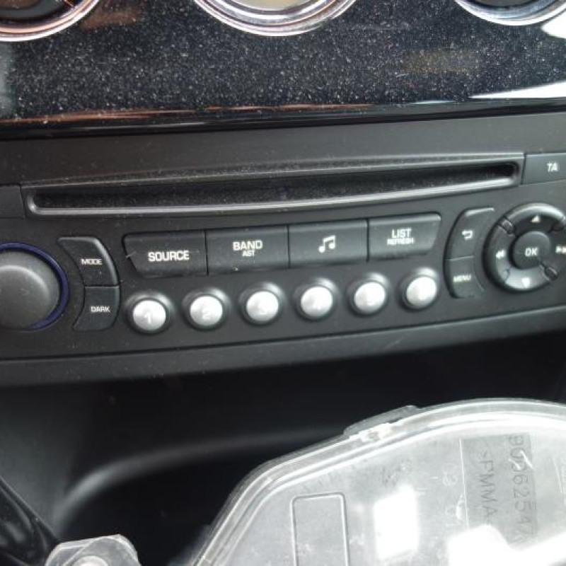 Interrupteur de leve vitre avant droit CITROEN DS3 Photo n°9