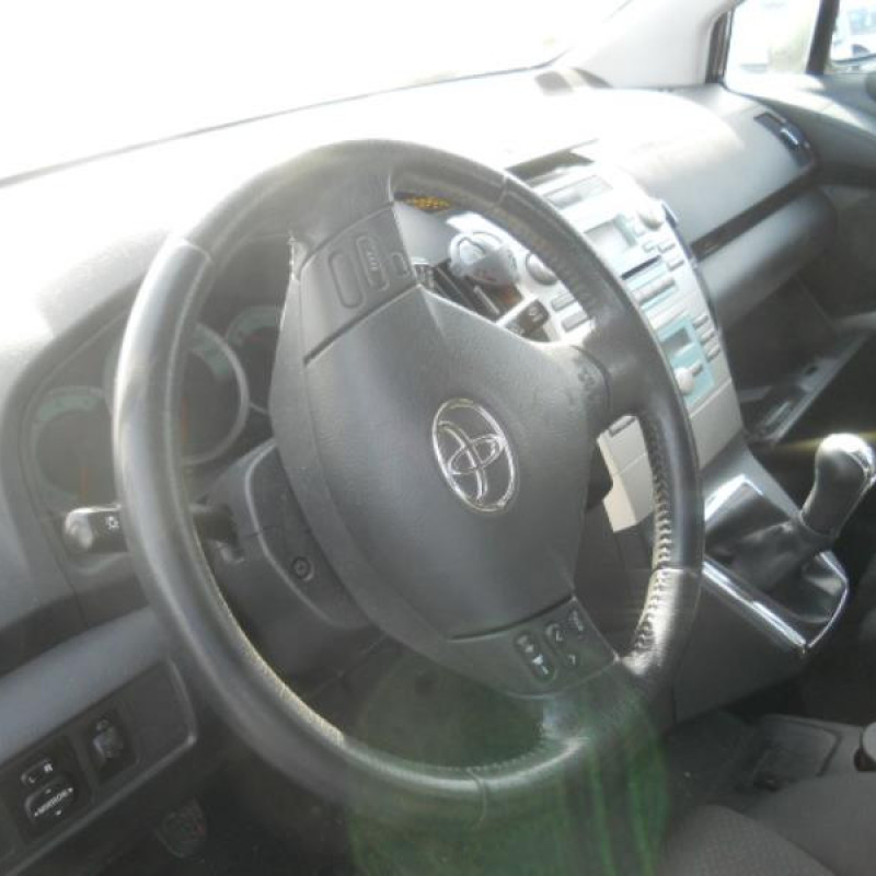 Lecteur de carte (neiman) TOYOTA COROLLA VERSO 2 Photo n°9