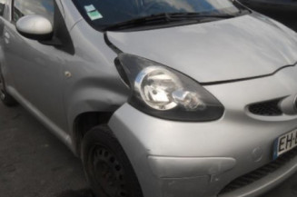Commodo d'essuie glaces TOYOTA AYGO 1