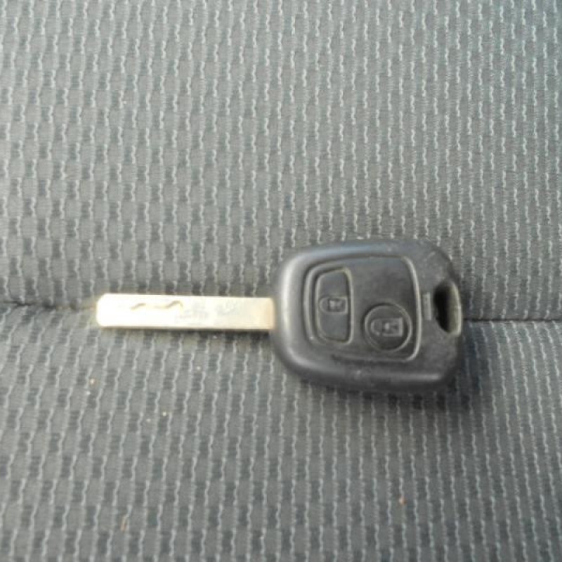 Commodo d'essuie glaces TOYOTA AYGO 1 Photo n°10