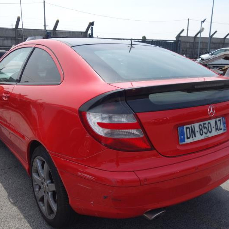 Porte avant gauche MERCEDES CLASSE C 203 COUPE SPORT Photo n°9