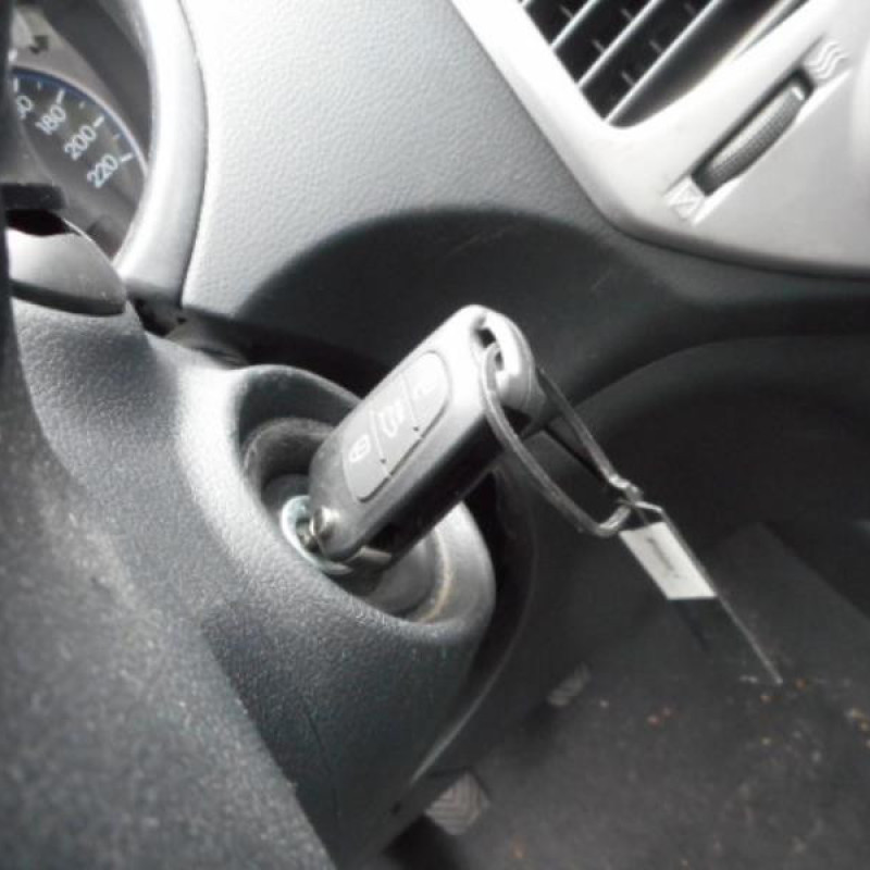 Ceinture arriere gauche HYUNDAI I 20 1 Photo n°11