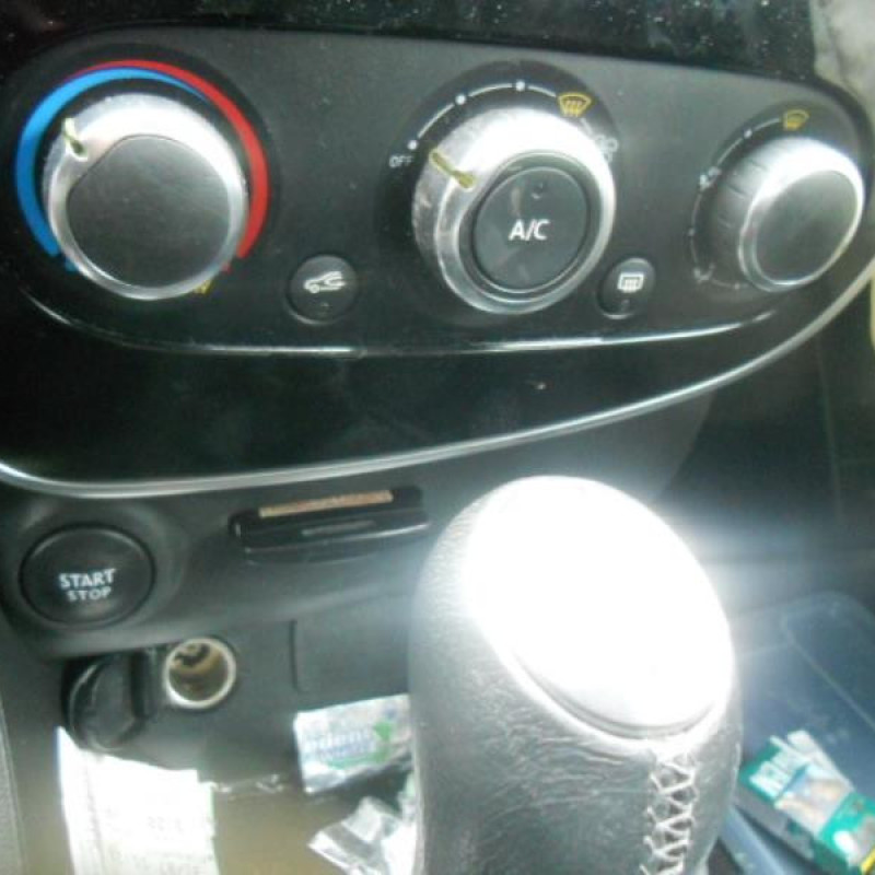 Commande chauffage RENAULT CLIO 4 Photo n°10