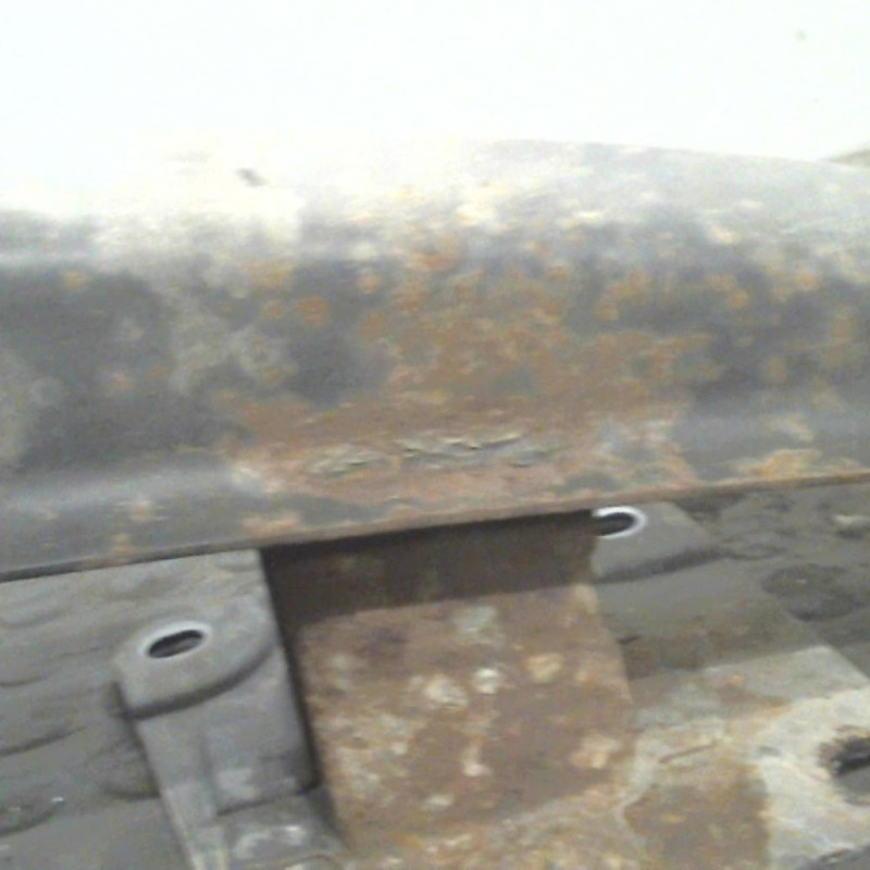 Renfort pare choc arriere (traverse) VOLKSWAGEN POLO 4 Photo n°3