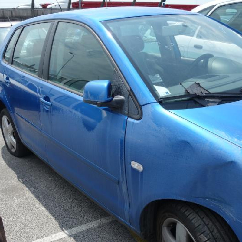 Renfort pare choc arriere (traverse) VOLKSWAGEN POLO 4 Photo n°5