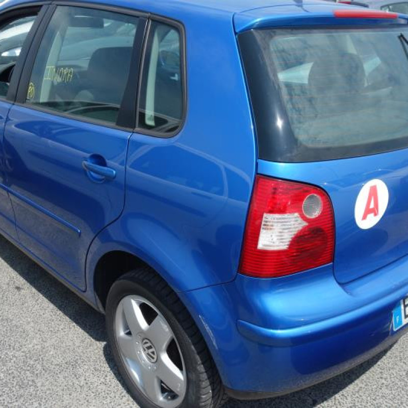 Renfort pare choc arriere (traverse) VOLKSWAGEN POLO 4 Photo n°7
