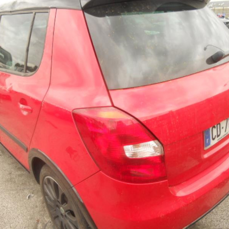 Bloc ABS (freins anti-blocage) SKODA FABIA 2 Photo n°7