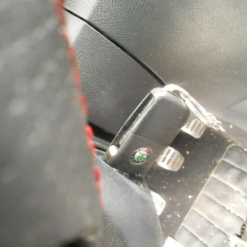 Bloc ABS (freins anti-blocage) SKODA FABIA 2 Photo n°10
