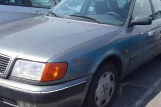 Optique avant principal gauche (feux)(phare) AUDI 100 3