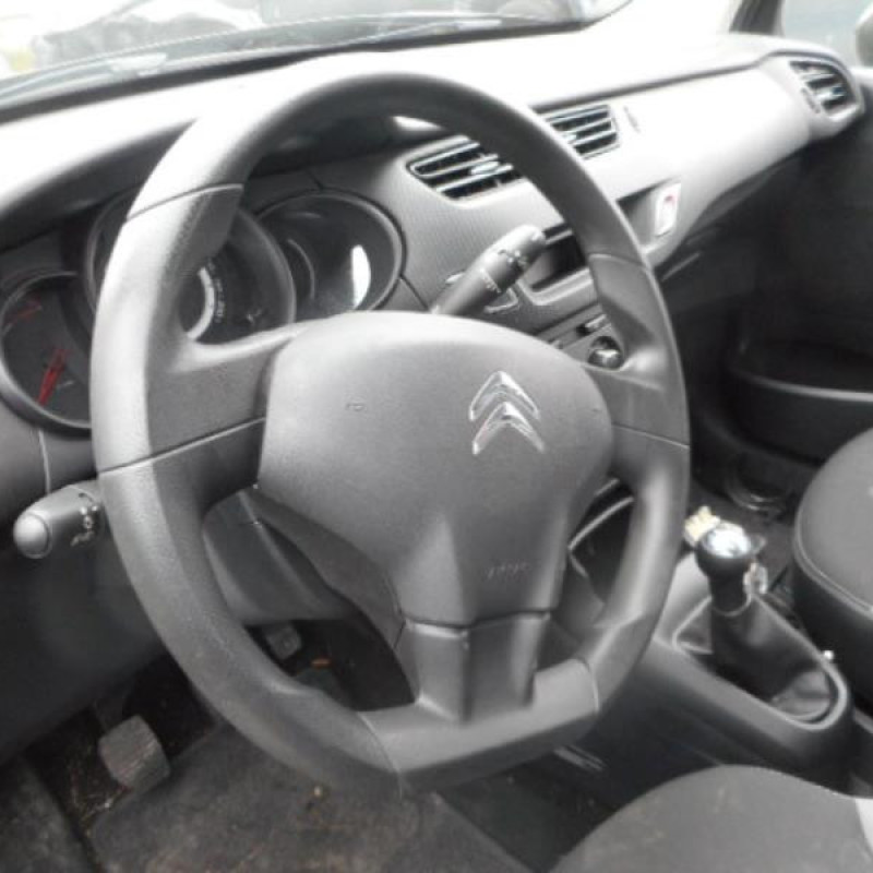 Ceinture arriere gauche CITROEN C3 2 Photo n°9