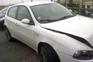 Feu arriere secondaire gauche (feux) ALFA ROMEO 147