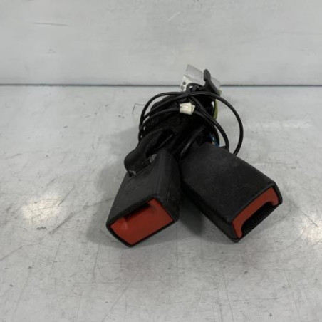 Attache ceinture arriere gauche FIAT PANDA 3