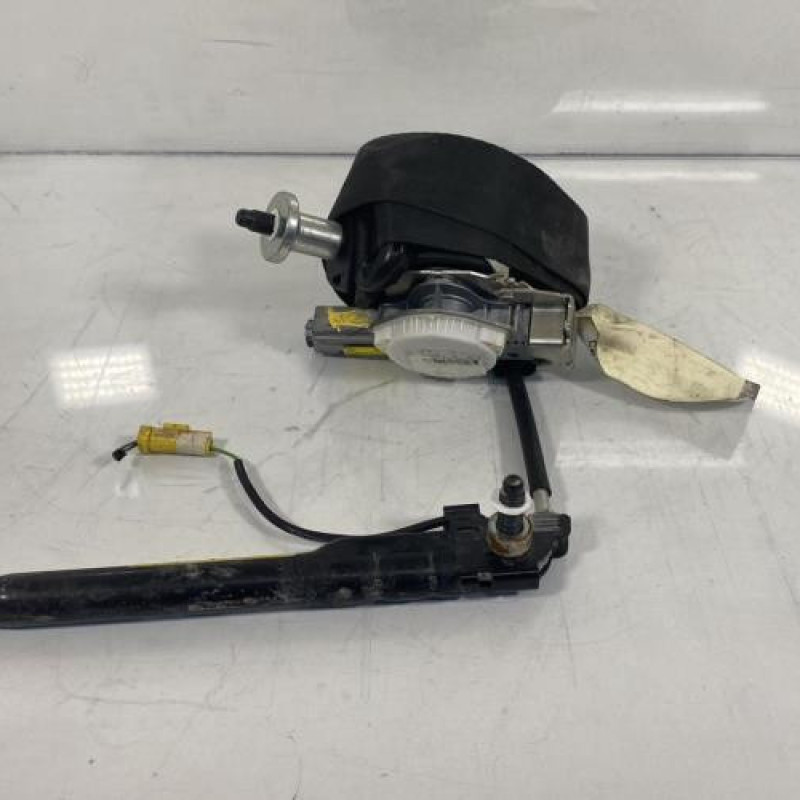 Pretensionneur de ceinture avant droit FIAT PANDA 3 Photo n°1