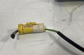 Pretensionneur de ceinture avant droit FIAT PANDA 3