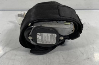 Pretensionneur de ceinture avant gauche VOLKSWAGEN GOLF 5