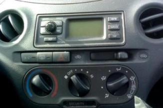 Retroviseur droit TOYOTA YARIS 1