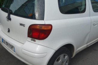 Retroviseur gauche TOYOTA YARIS 1