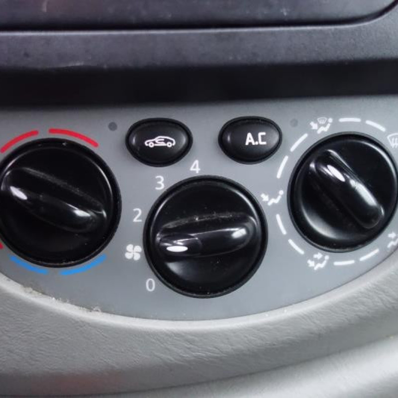 Serrure avant droit RENAULT TRAFIC 2 Photo n°9
