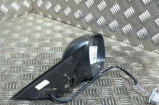 Retroviseur droit VOLKSWAGEN PASSAT 4