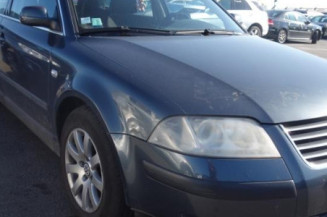 Retroviseur droit VOLKSWAGEN PASSAT 4