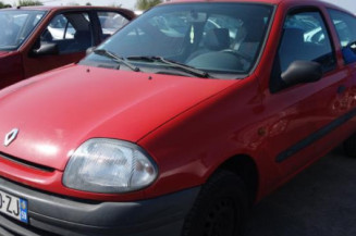 Aile avant gauche RENAULT CLIO 2