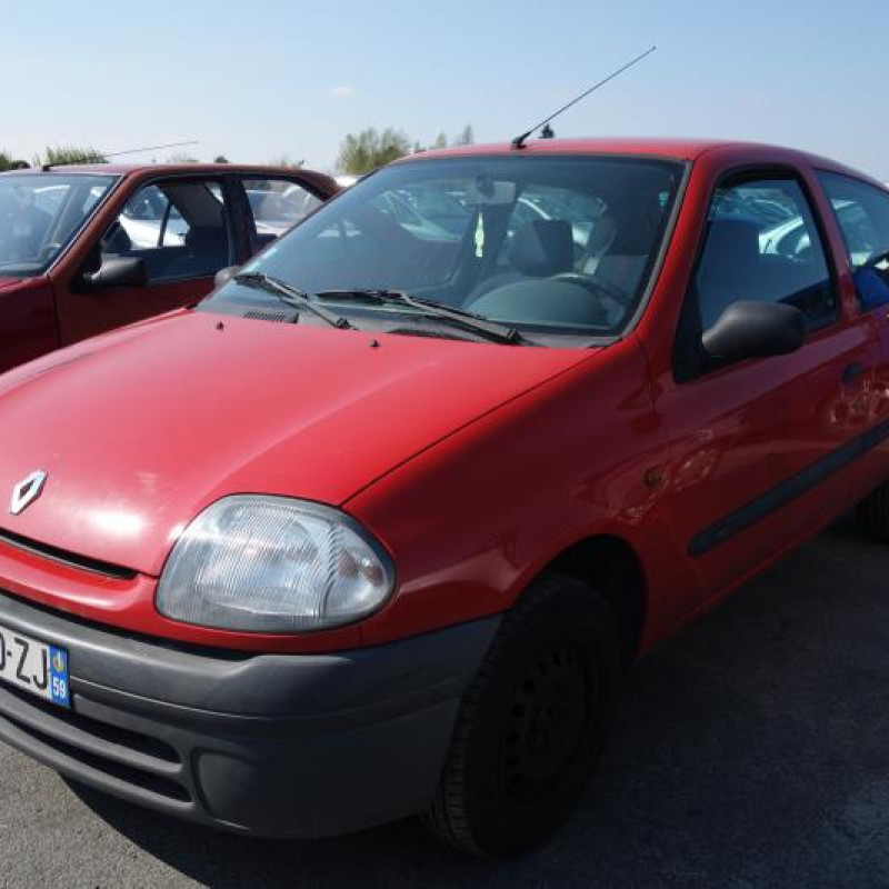 Aile avant gauche RENAULT CLIO 2 Photo n°6