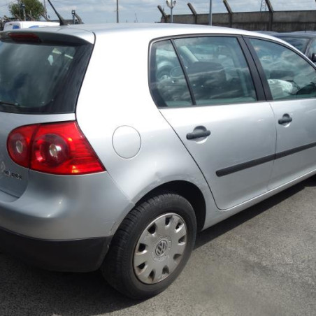 Vitre avant droit VOLKSWAGEN GOLF 5