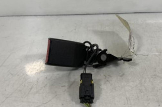 Attache ceinture arriere droit PEUGEOT 207