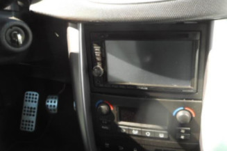 Attache ceinture arriere droit PEUGEOT 207