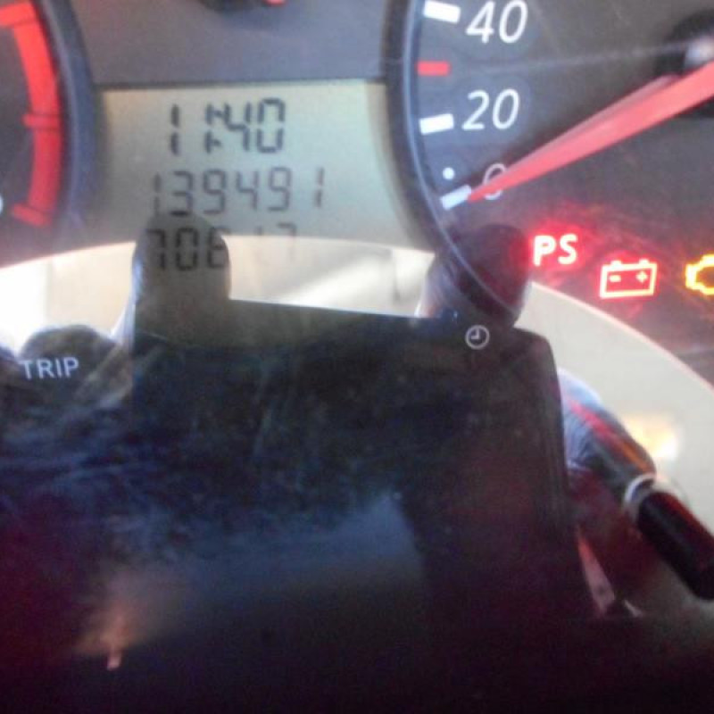 Bouton de warning NISSAN MICRA 3 Photo n°12