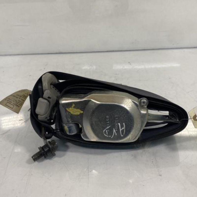 Pretensionneur de ceinture avant droit SUZUKI SWIFT 3 Photo n°1