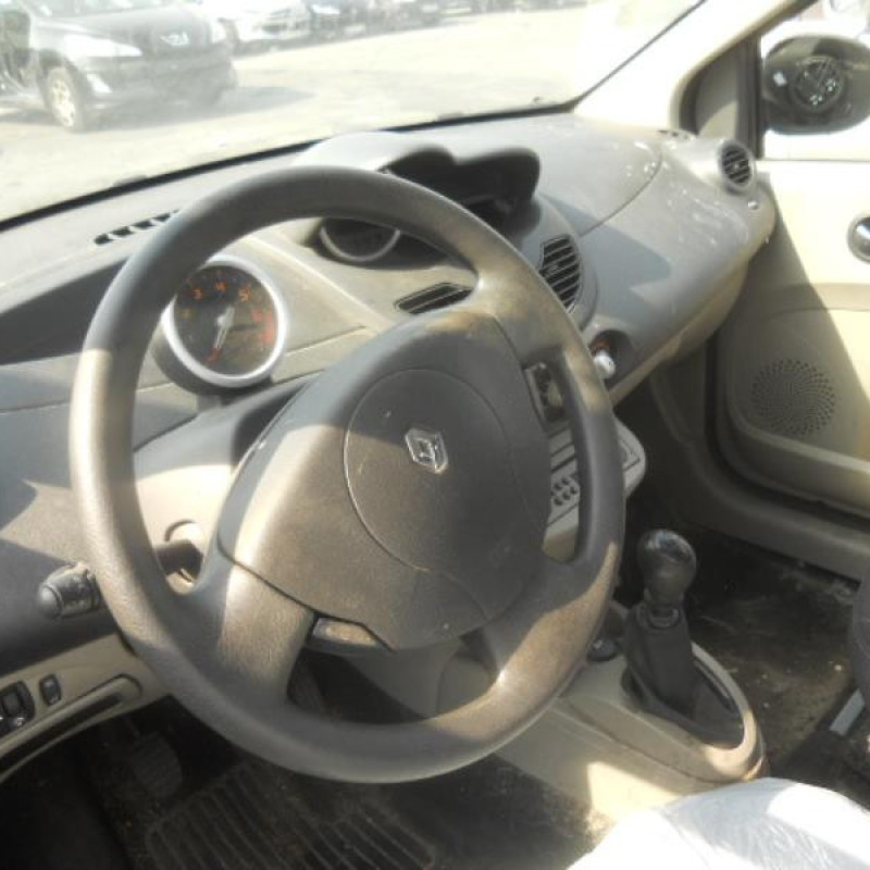 Bras essuie glace avant gauche RENAULT TWINGO 2 Photo n°8