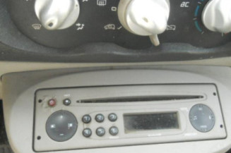 Bras essuie glace avant gauche RENAULT TWINGO 2