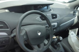 Pivot de moyeu avant gauche RENAULT SCENIC 3