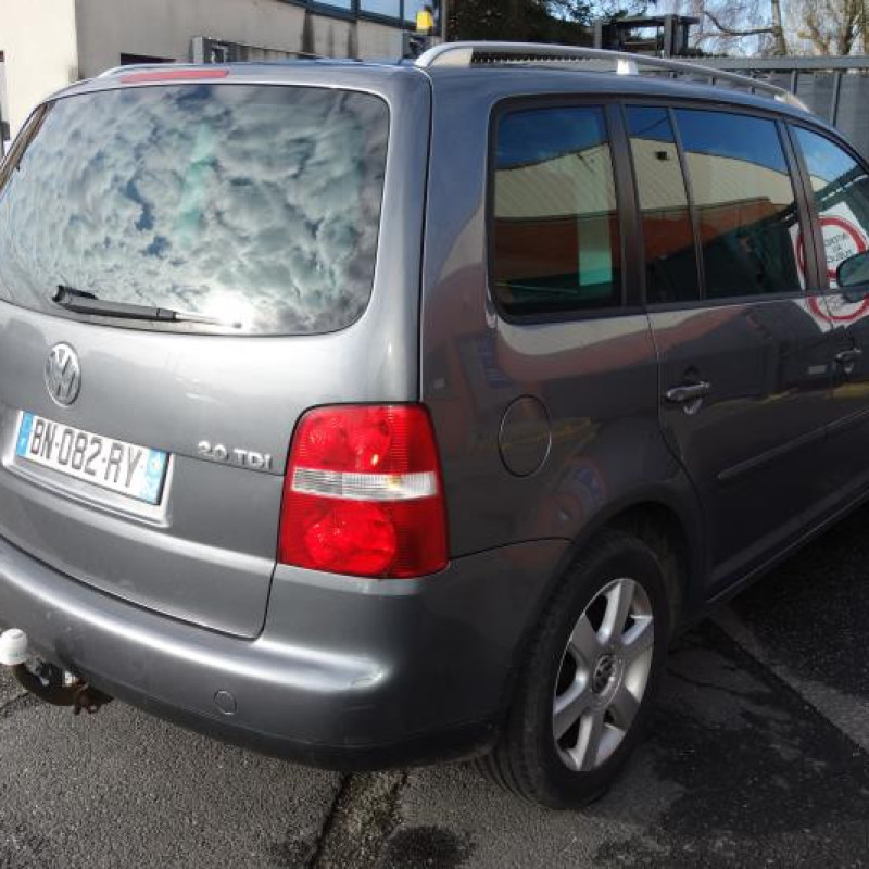 Calandre VOLKSWAGEN TOURAN 1 Photo n°4