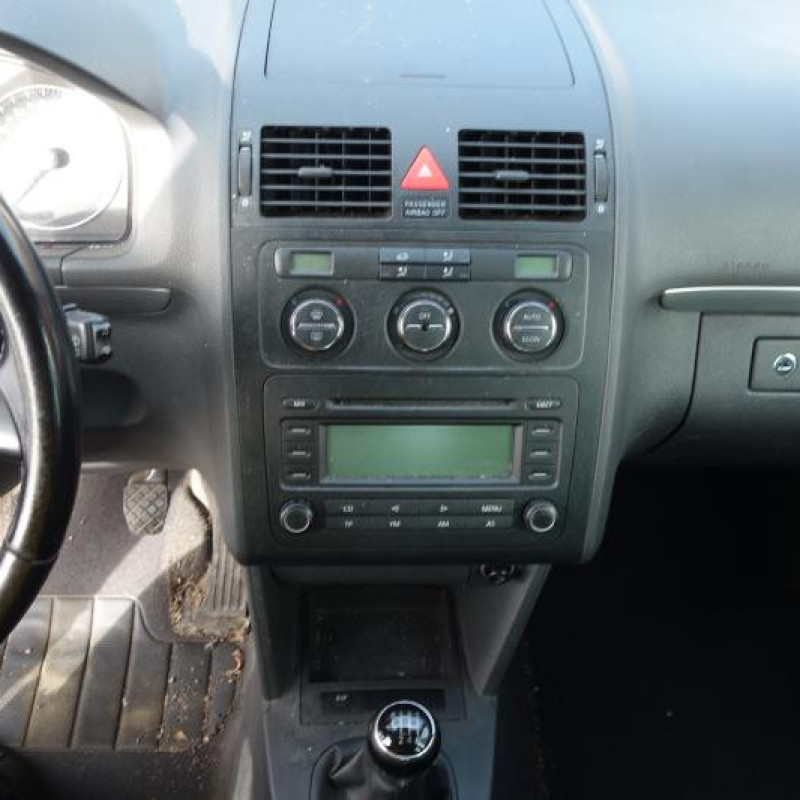 Calandre VOLKSWAGEN TOURAN 1 Photo n°6