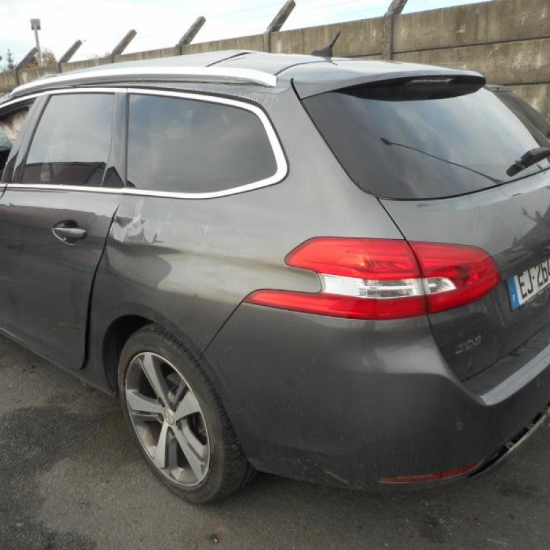Autoradio d'origine PEUGEOT 308 2 SW Photo n°9