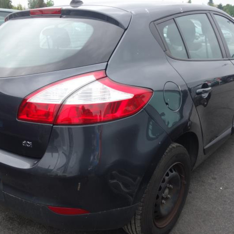 Pivot de moyeu avant gauche RENAULT MEGANE 3 Photo n°4
