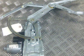 Leve vitre electrique avant droit OPEL ZAFIRA B Photo n°1
