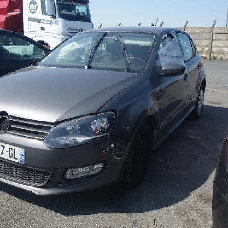 Ceinture arriere gauche VOLKSWAGEN POLO 5 Photo n°4