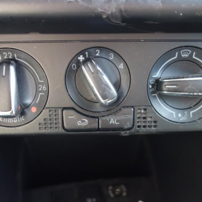 Ceinture arriere gauche VOLKSWAGEN POLO 5 Photo n°13