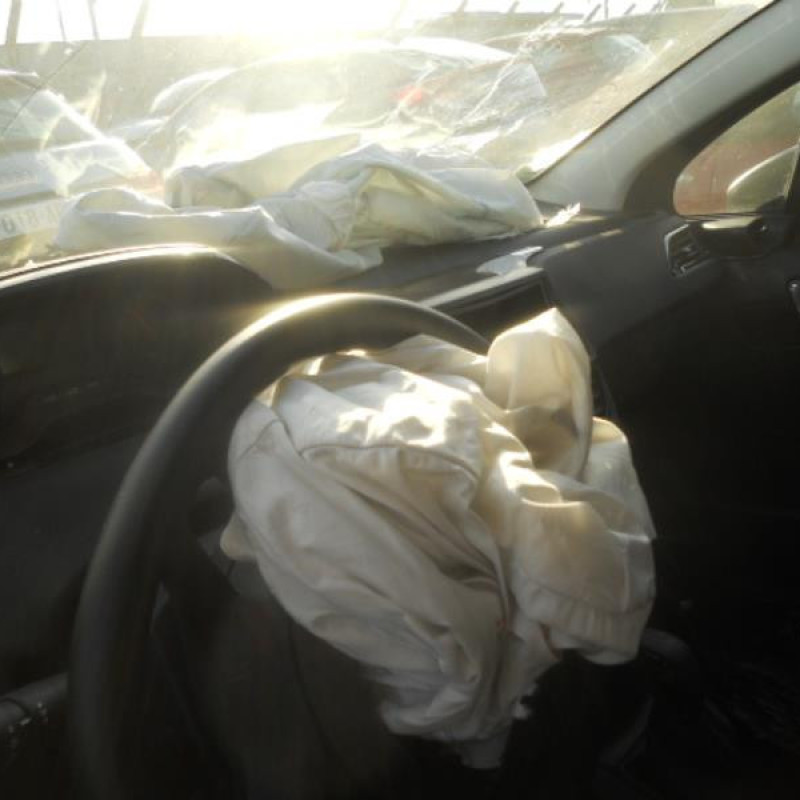 Amortisseur avant gauche PEUGEOT 208 1 Photo n°8