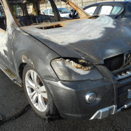 Etrier avant droit (freinage) MERCEDES CLASSE M 164