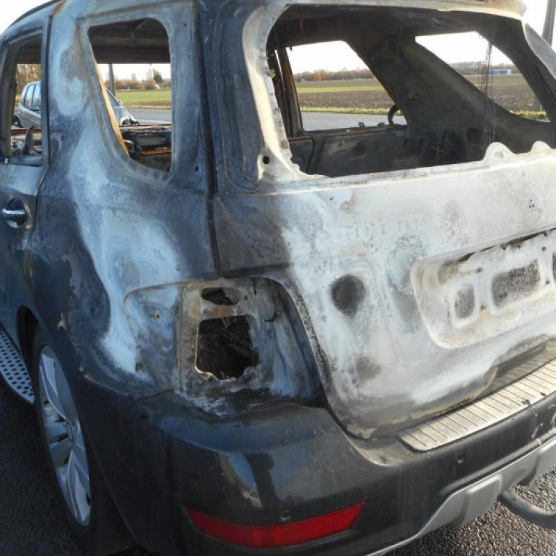 Pivot de moyeu avant droit MERCEDES CLASSE M 164 Photo n°4
