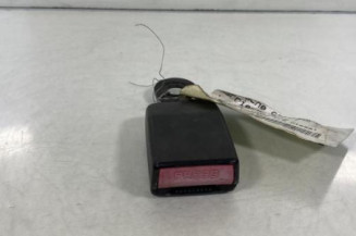 Attache ceinture arriere droit PEUGEOT 207