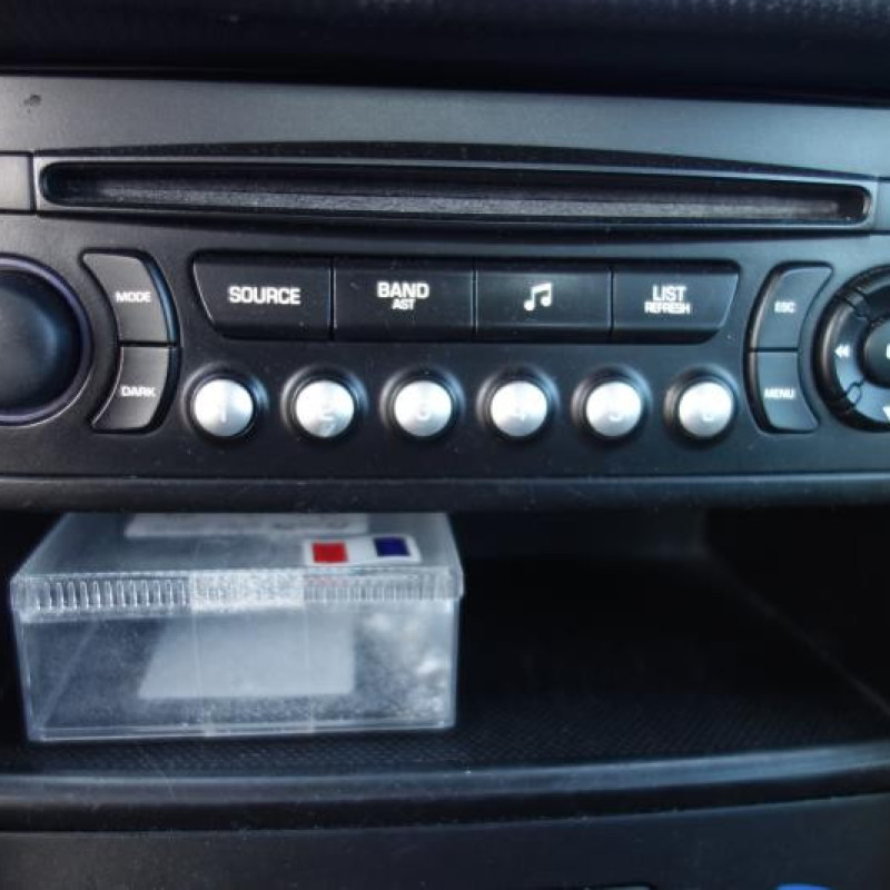 Ceinture arriere gauche PEUGEOT 207 Photo n°10