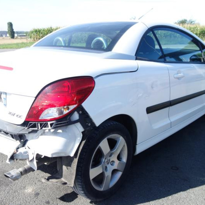 Pretensionneur de ceinture avant droit PEUGEOT 207 Photo n°6